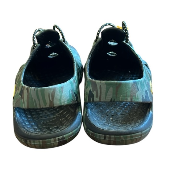 Keen Tie Up Sport Sandal Camo Green Water Hike Walk Slip Resist Big Kids Size 2 - Picture 4 of 11